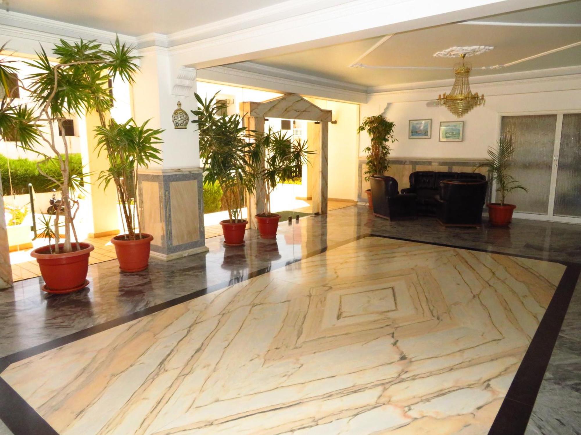 Apartamentos Carolino モンテ・ゴルド エクステリア 写真
