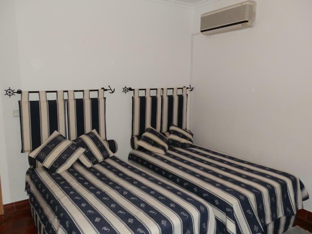 Apartamentos Carolino モンテ・ゴルド エクステリア 写真
